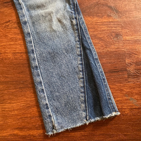 Zara Kids Stone Washed Blue Denim Jeans Bell Bottoms  Pants Size 7 - Picture 3 of 11